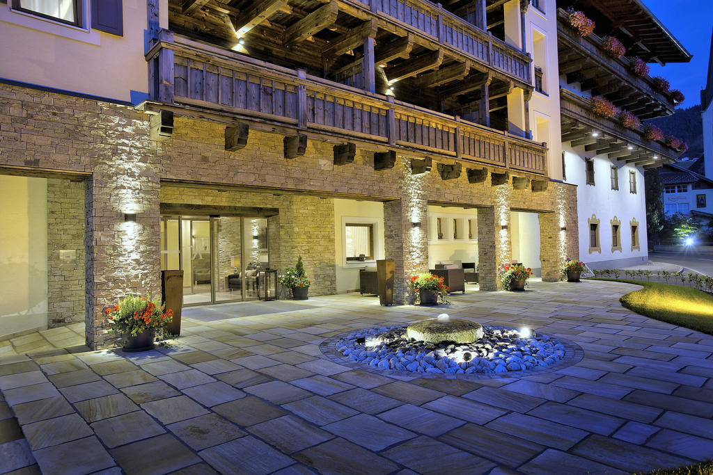 Das Gemuetliche Dorfhotel Kaltenhauser Hollersbach im Pinzgau Exterior photo
